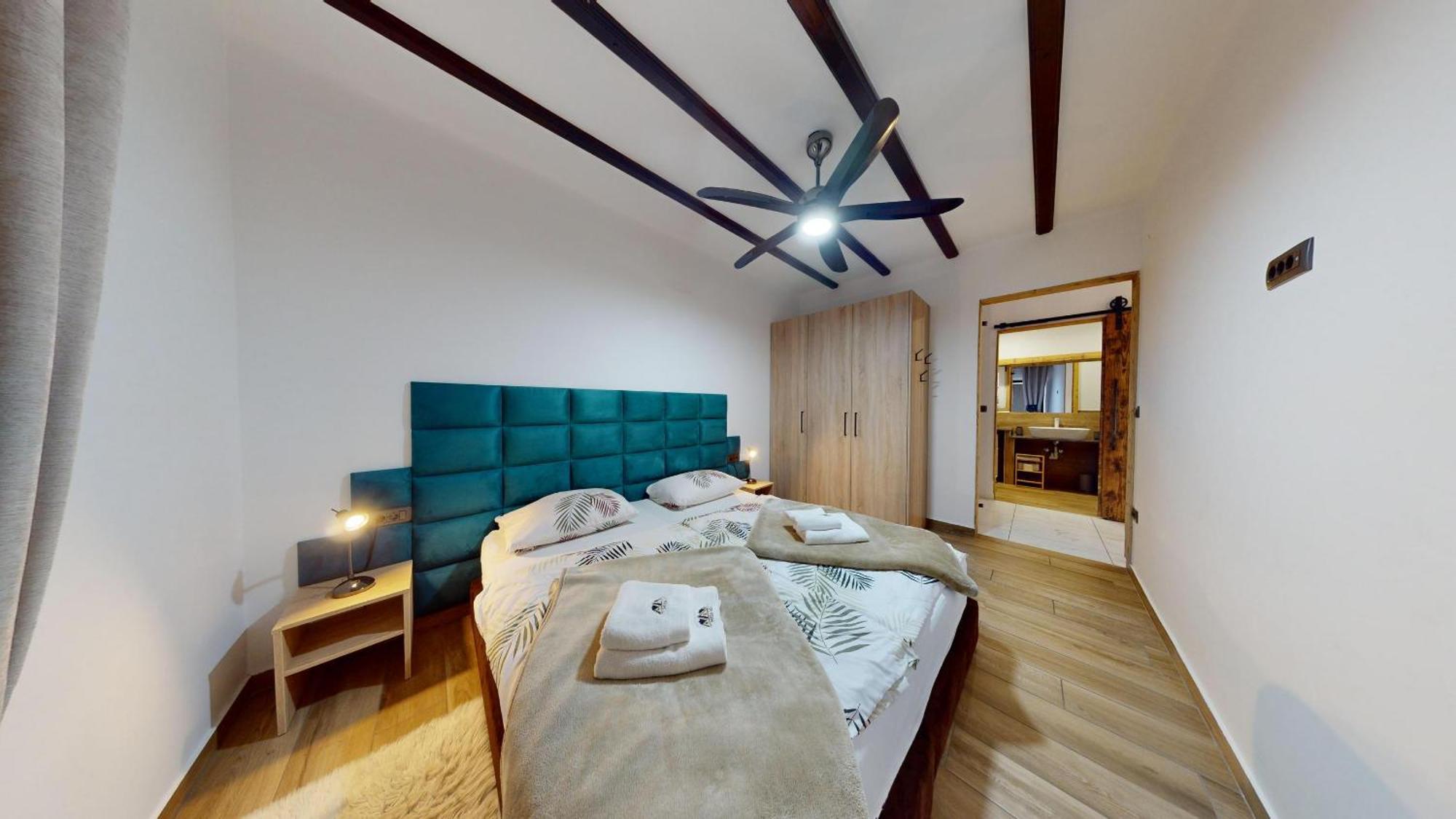 Resort Hisa Ida - Apartments With Hot Tub And Sauna Ivancna Gorica Cameră foto
