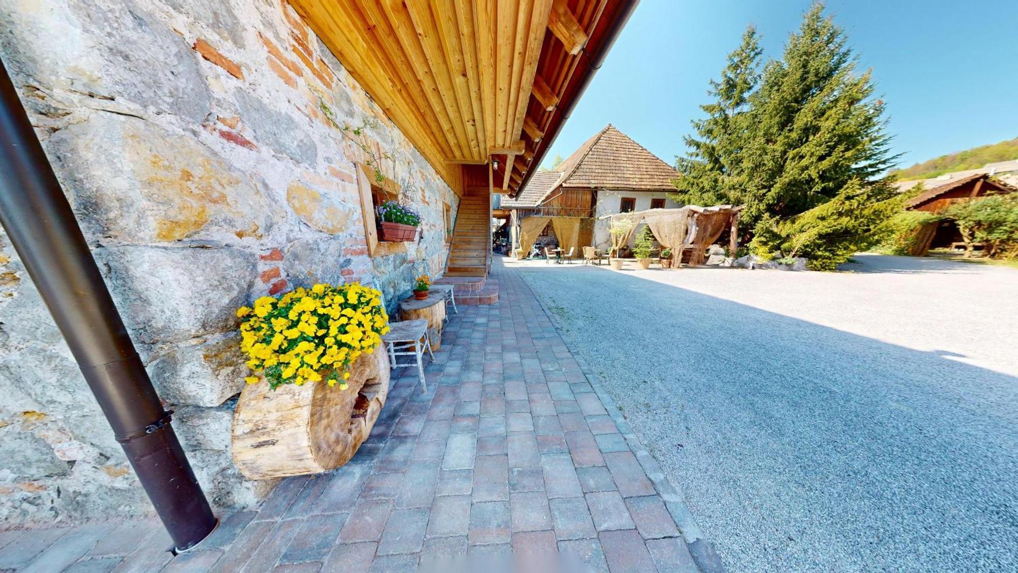 Resort Hisa Ida - Apartments With Hot Tub And Sauna Ivancna Gorica Cameră foto