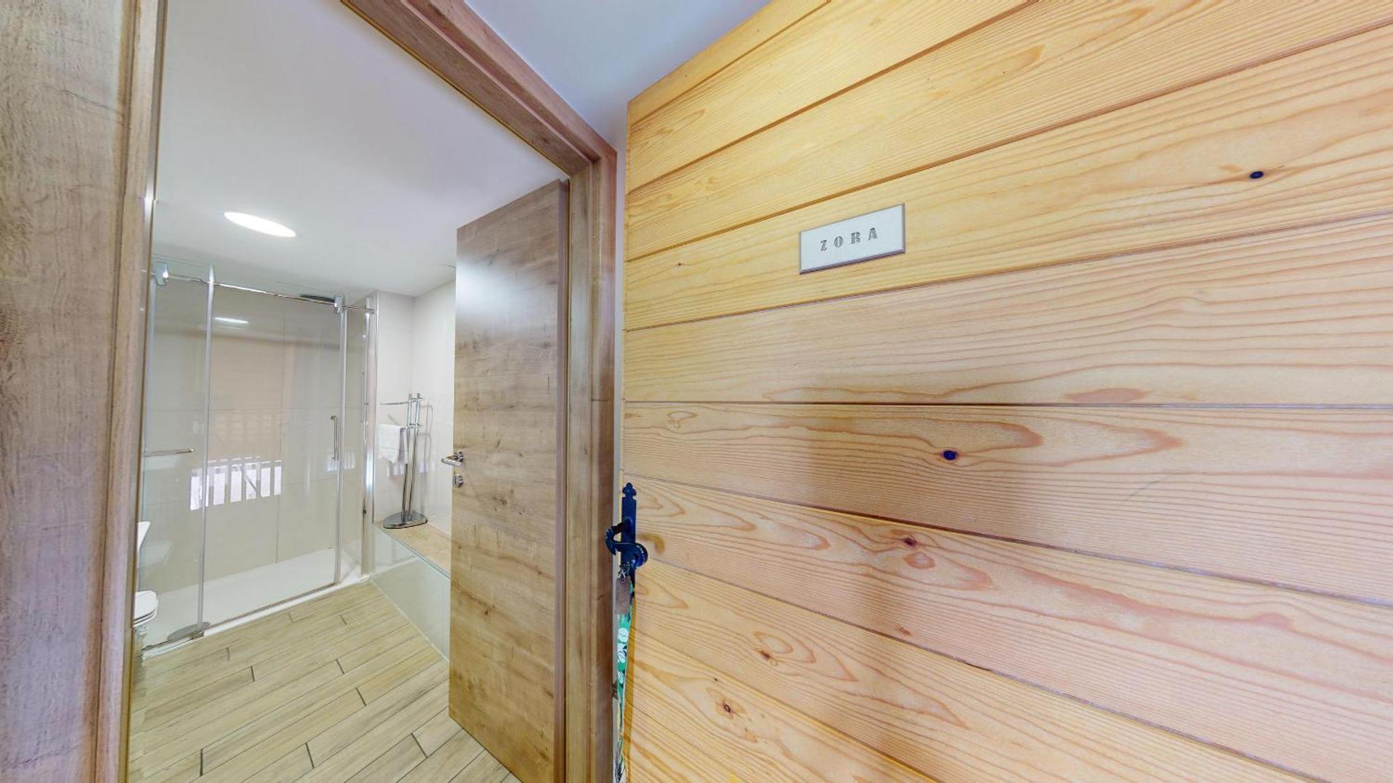 Resort Hisa Ida - Apartments With Hot Tub And Sauna Ivancna Gorica Cameră foto